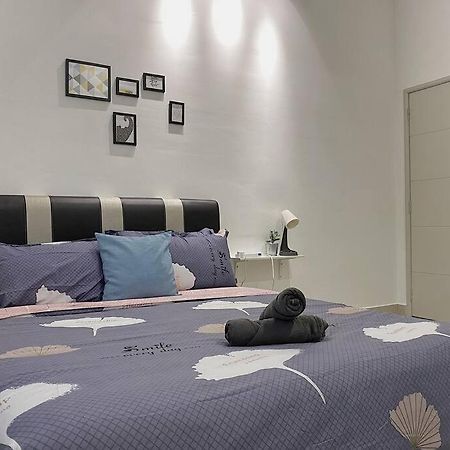 Desaru Twin Home 32Pax Bandar Penawar Exterior photo